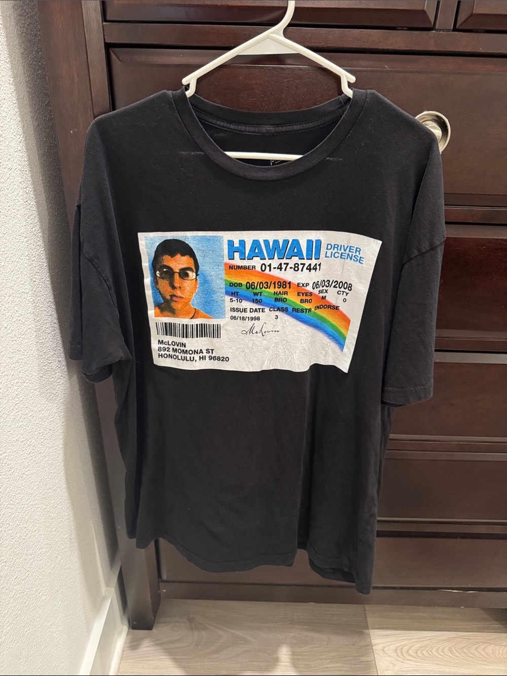 Superbad McLovin Vintage Black T‑Shirt with Multicolor Hawaii License Graphic